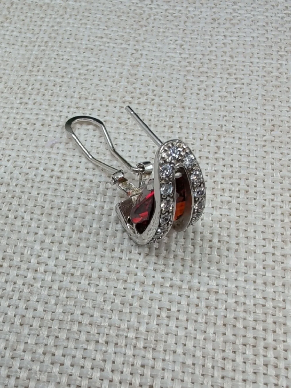 Vintage 925 Sterling Silver Garnet Half Hoop Lever Back Earrings - Picture 13 of 17